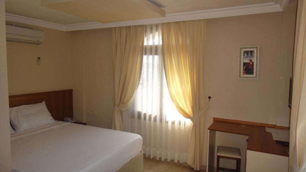 Golden Stone Butik Otel Çeşme Room photo
