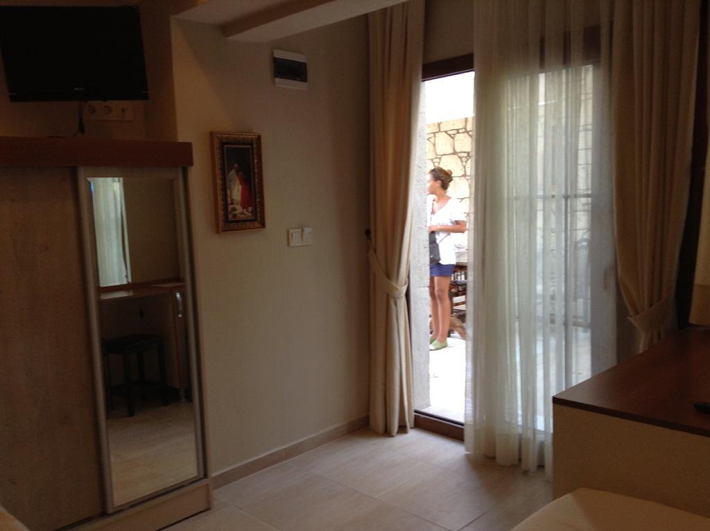 Golden Stone Butik Otel Çeşme Room photo
