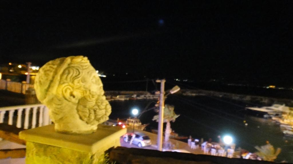 Golden Stone Butik Otel Çeşme Exterior photo